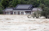 Порой наводни старчески дом и взе 14 жертви в Япония