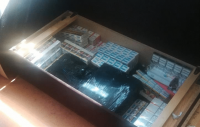 Иззеха над 30 000 къса контрабандни цигари от дома на 19-годишна в Пазарджишко