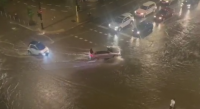 Мощна буря в София: Наводнени улици и закъсали коли