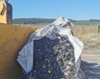 В заровените над 30 тона отпадъци до Червен бряг – акумулатори от Словакия и Румъния
