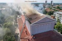 снимка 1 Сериозни щети след пожара в Русенската опера - какви са версиите за причините