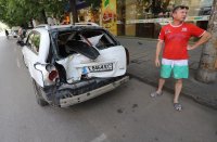 снимка 4 Катастрофа с три коли и трамвай в центъра на София