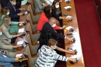 снимка 7 Парламентът отхвърли вота на недоверие към кабинета "Борисов 3"