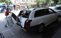 снимка 6 Катастрофа с три коли и трамвай в центъра на София