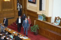 снимка 1 Парламентът отхвърли вота на недоверие към кабинета "Борисов 3"