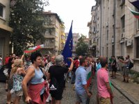 снимка 2 Протестно шествие под надслов "Не на диктатурата" в Пловдив