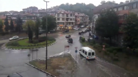 Гръмотевична буря в Асеновград: Наводнени улици и затруднено движение