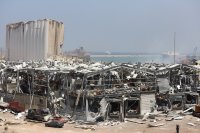 Първи версии за взривовете в Бейрут, започва мащабно разследване