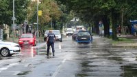 снимка 2 Пороен дъжд наводни Благоевград
