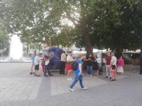 снимка 1 В Пловдив протестираха с революционни песни
