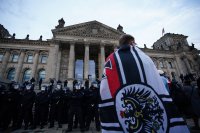 Берлин осъди поведението на протестиращите срещу COVID мерките