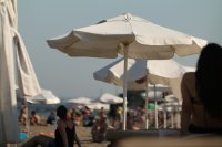 Проверяват за незаконни паркинги на плаж в Равда