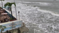 Тропическата буря Сали се отдалечава от Флорида