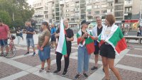 снимка 3 Поредна вечер протести в Пловдив и Велико Търново