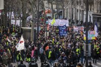 "Жълтите жилетки" във Франция се завръщат