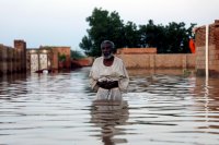 ООН: Над 830 000 души са засегнати от наводненията в Судан