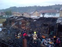 Семейства останаха без подслон след пожар в Разлог