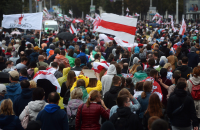 Над 100 000 души протестираха в Беларус