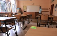 Тестват 7000 учители в София за антитела за COVID-19