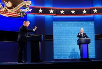 снимка 15 Първият дебат Тръмп - Байдън: Остри реплики, обиди и престрелки с водещия (СНИМКИ)