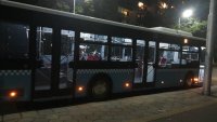 Автомобил удари автобус на градския транспорт в Пловдив