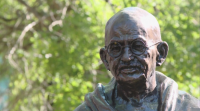 Откриха паметник на Махатма Ганди във Варна