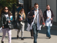 Студенти стават доброволци на първа линия в помощ на лекарите от Пловдив