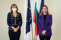 Захариева потвърди подкрепата към Западните Балкани преди началото на Берлинския процес