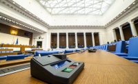 За първи път депутати участват онлайн в пленарно заседание