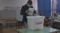Местни избори в Босна: Вотът беше отложен с повече от месец заради COVID-19