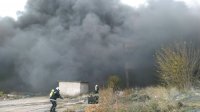 снимка 4 Голям пожар в склад в Ямбол