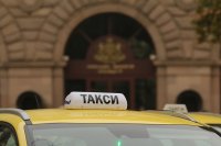 Таксиметрови шофьори и днес излязоха на протест в София