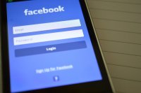Готвят иск срещу Фейсбук за нарушаване на антимонополните закони