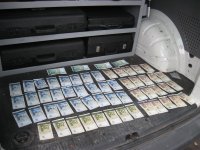 Задържаха разследващ полицай във Варна за подкуп