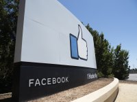 Обвиниха Фейсбук за системно нарушаване на антимонополните закони в САЩ