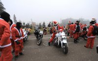 снимка 5 Дядо Коледа на мотор: За шеста поредна година празнично мотошествие в София (Снимки)