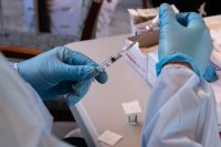 В Европа започна масовото ваксиниране срещу COVID-19