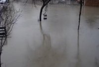 Преля реката на село Петърч, улиците са под вода