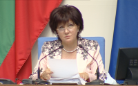 Караянчева: Парламентът има готовност за спешни промени в Изборния кодекс