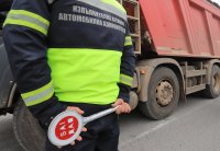 Забранено е движението на тежкотоварни автомобили на пътя Белово - Юндола