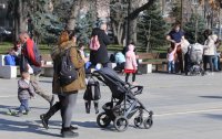 снимка 10 Февруарска жега в София (Снимки)