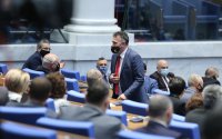 НС прекрати правомощията на Валентин Николов като депутат