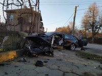 Петима пострадаха след катастрофа в Кюстендил