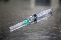 Интерпол конфискува хиляди дози фалшиви ваксини в ЮАР и Китай