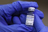 Европейската агенция по лекарствата предупреди да не се избързва с руската ваксина