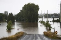 снимка 1 По чудо няма загинали в тежките наводнения в Австралия