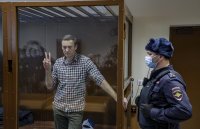 Навални е свалил 8 килограма още преди гладната стачка