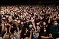 снимка 2 5000 души присъстваха на концерт в Барселона