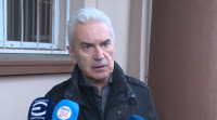 Волен Сидеров гласува в София с хартиена бюлетина