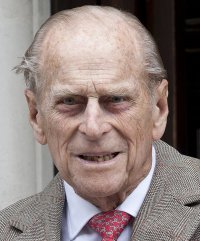 снимка 6 Почина съпругът на кралица Елизабет II принц Филип